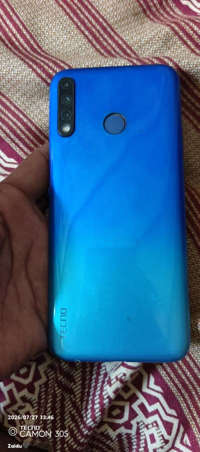 Tecno spark 4