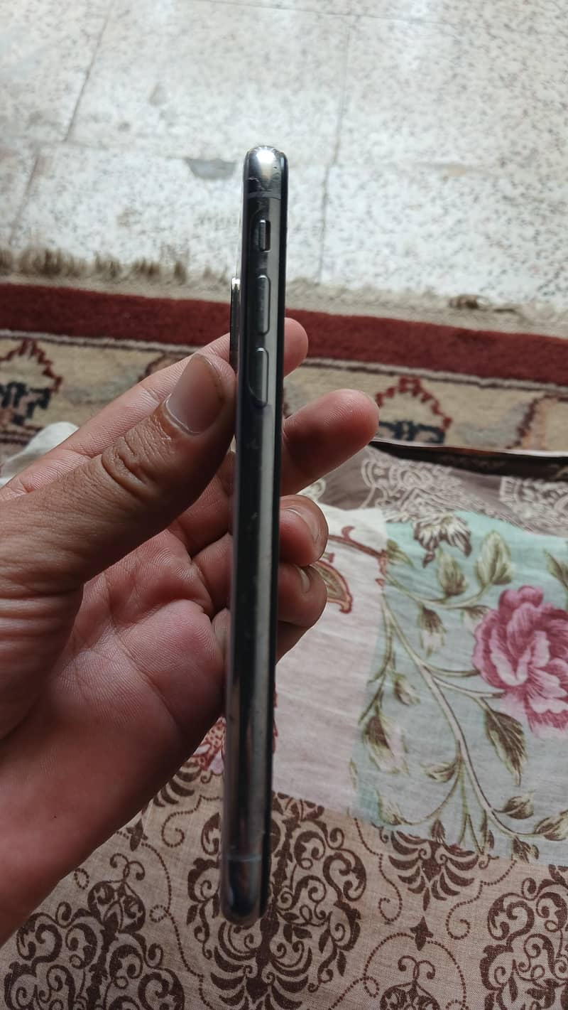 Apple iPhone X 7