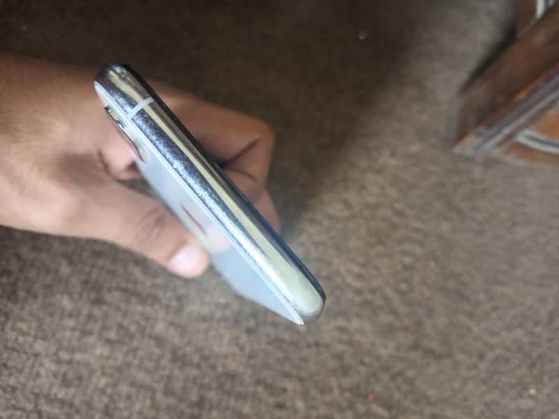 Apple iPhone X 1