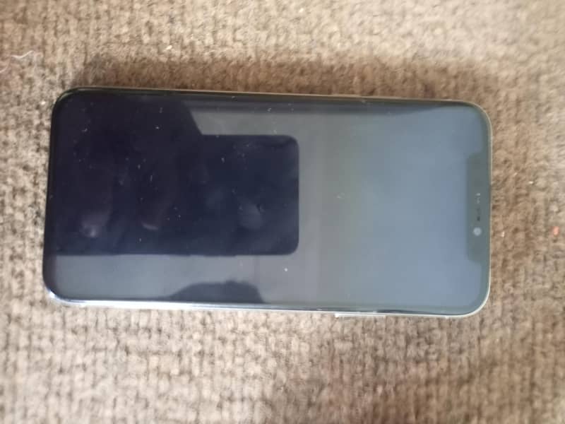 Apple iPhone X 5