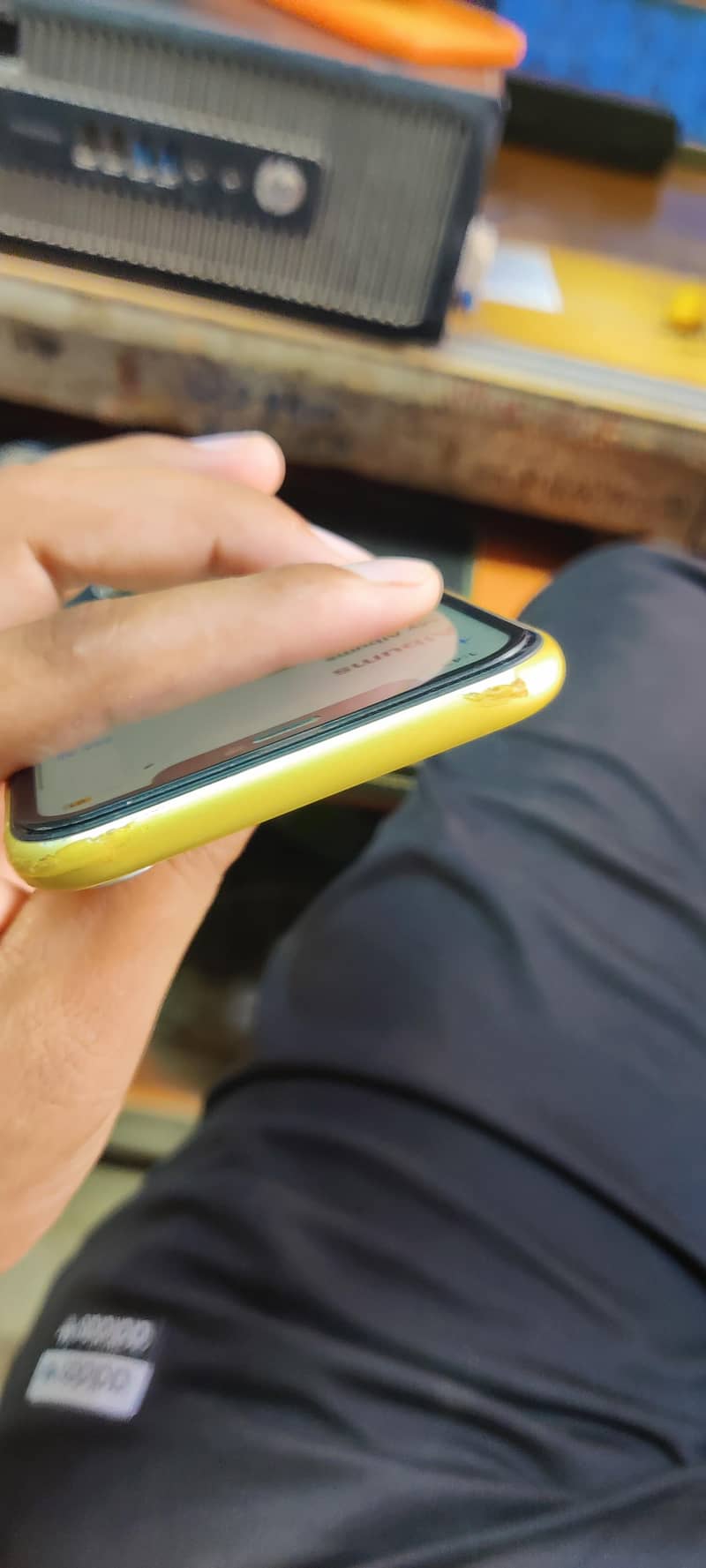 Apple iPhone 11 3