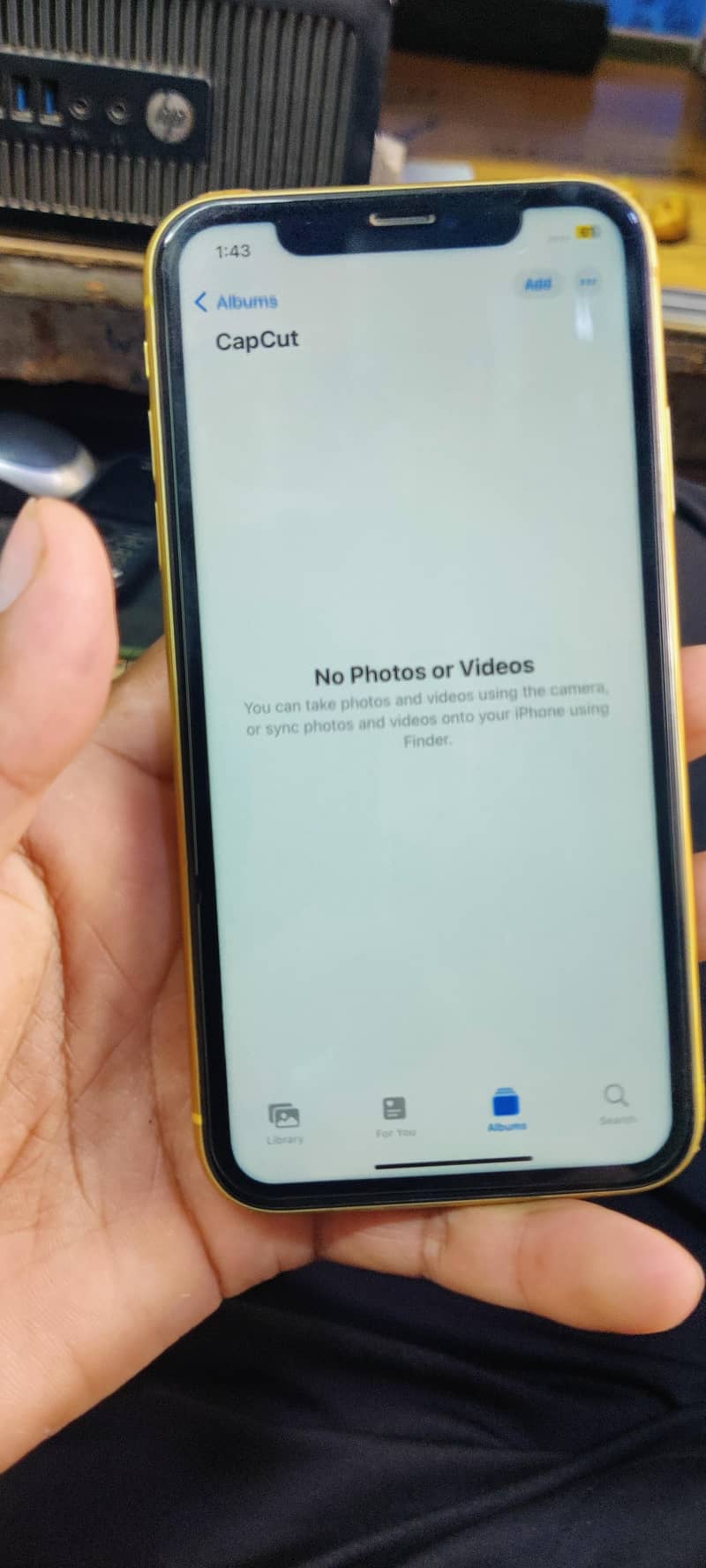 Apple iPhone 11 4
