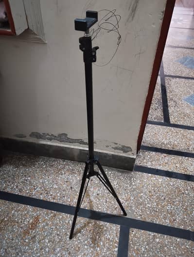 tripod 7 FT for Sale