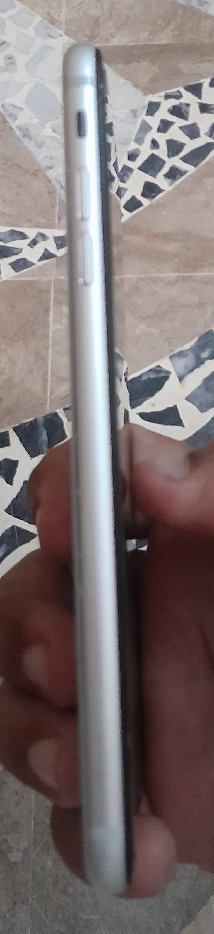 Apple iPhone 8 Plus 5