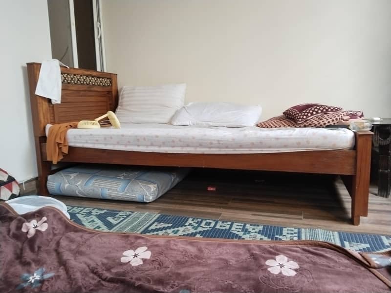 single bed 0