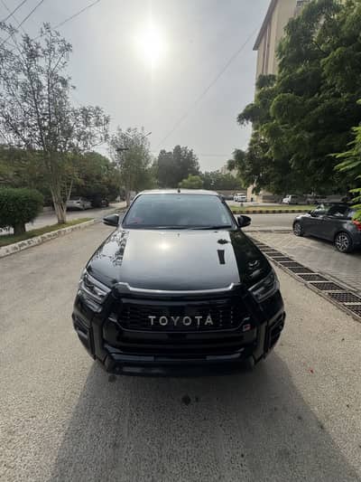 Toyota Hilux 2023