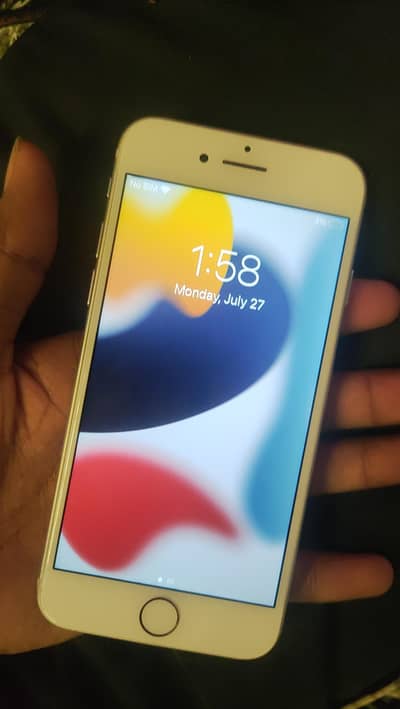 Apple iPhone 7