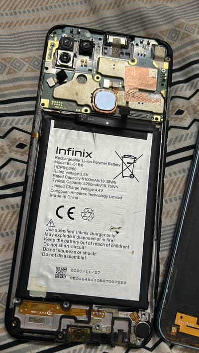 Infinix Hot 10