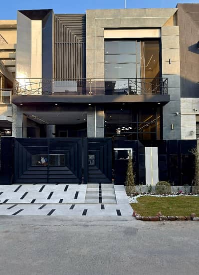 5MARLA ULTRA MODERN DESIGN HOUSE FOR SALE IN DHA RAHBAR