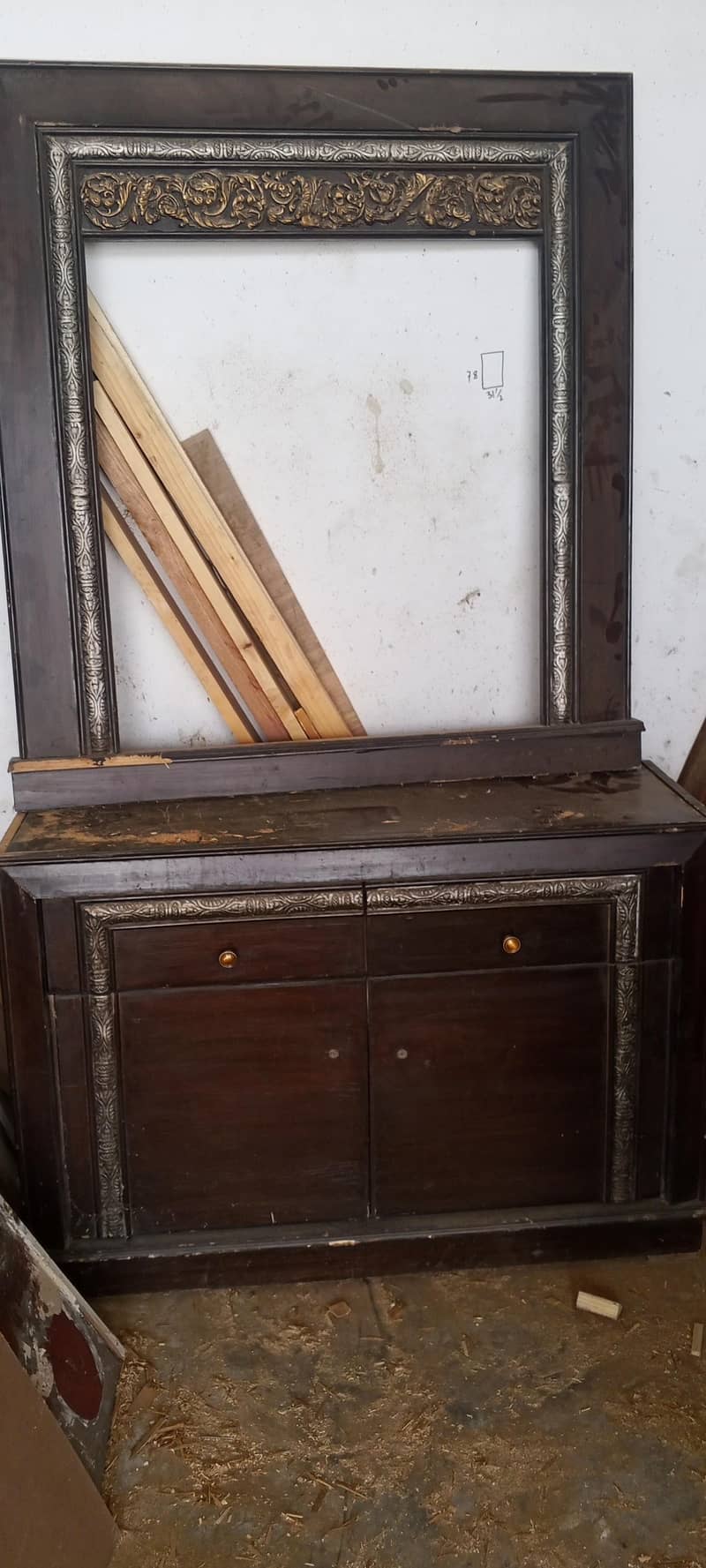 dressing table 1