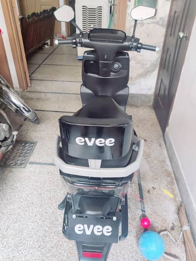 like new just 188 km milage 03244996499