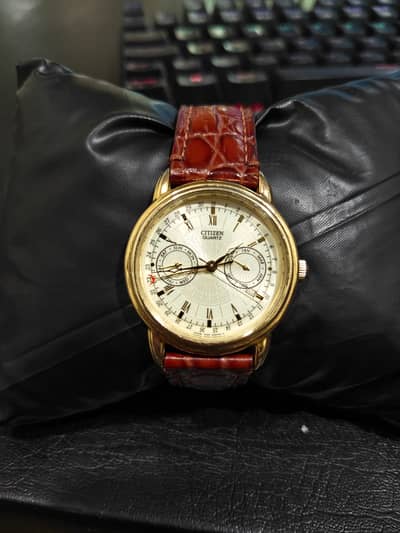 Vintage Citizen Elegance Triple Calendar Watch (Caliber 6355) – Rare C