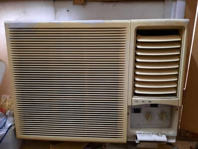 American Importerd 1 Ton window Ac 220v