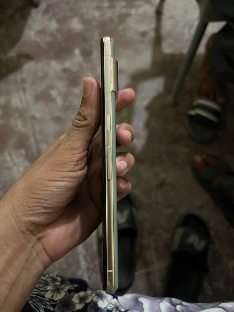 Google Pixel 7 Pro 2