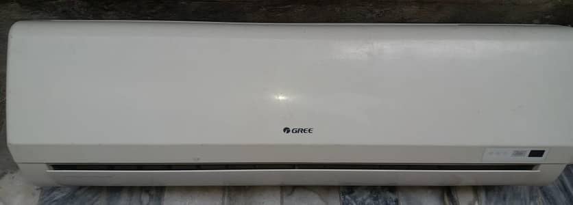 GREE 1 Ton Split AC Outdoor Unit-Good Condition
