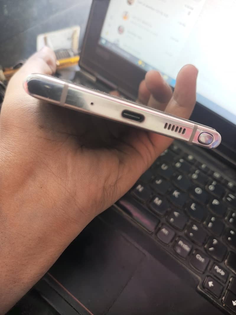 Samsung Mobile Note 10 Plus 5
