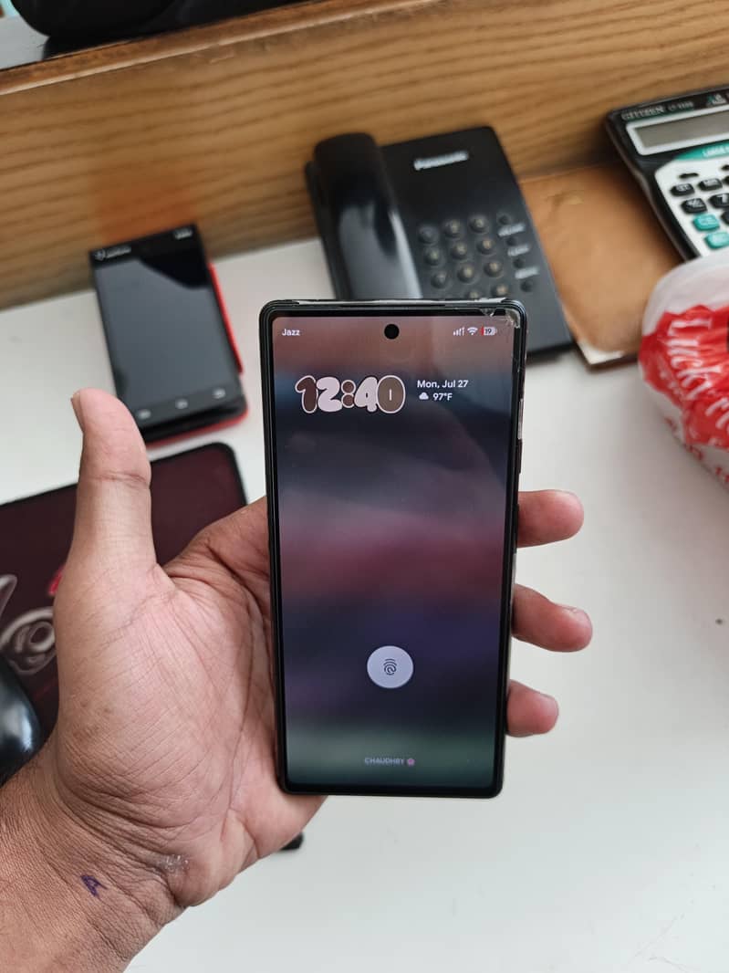 Google Pixel 6a 1