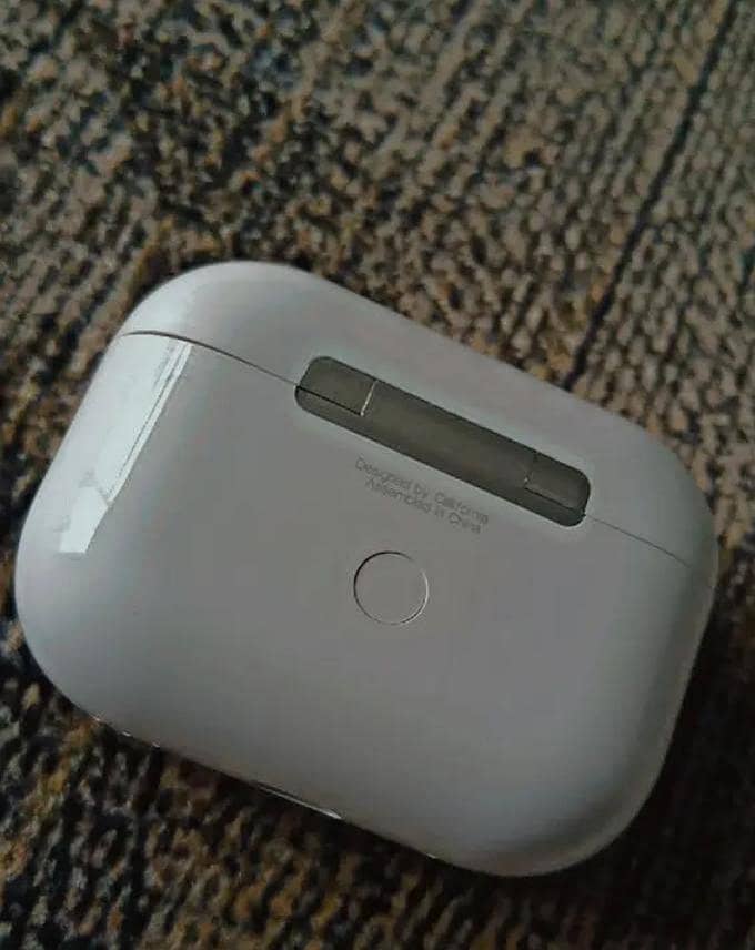 earbuds 2