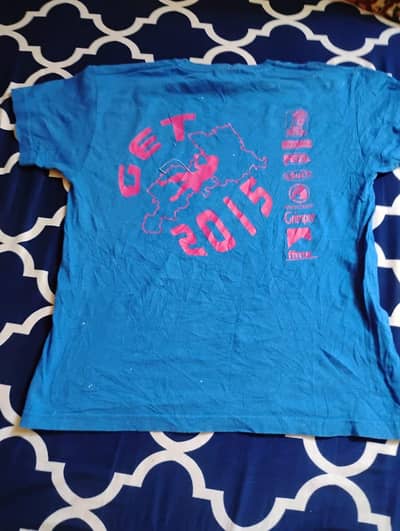 3 men's T-shirts + 2 full sleeve shirts FREE _ Great bundle deal