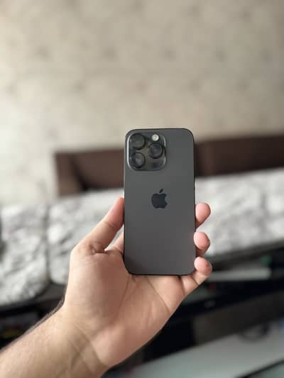 iPhone 14 Pro space black 128 gb jv condition 10/10 price 108k