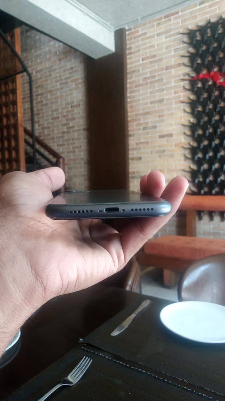 Apple iPhone 11 pta 1