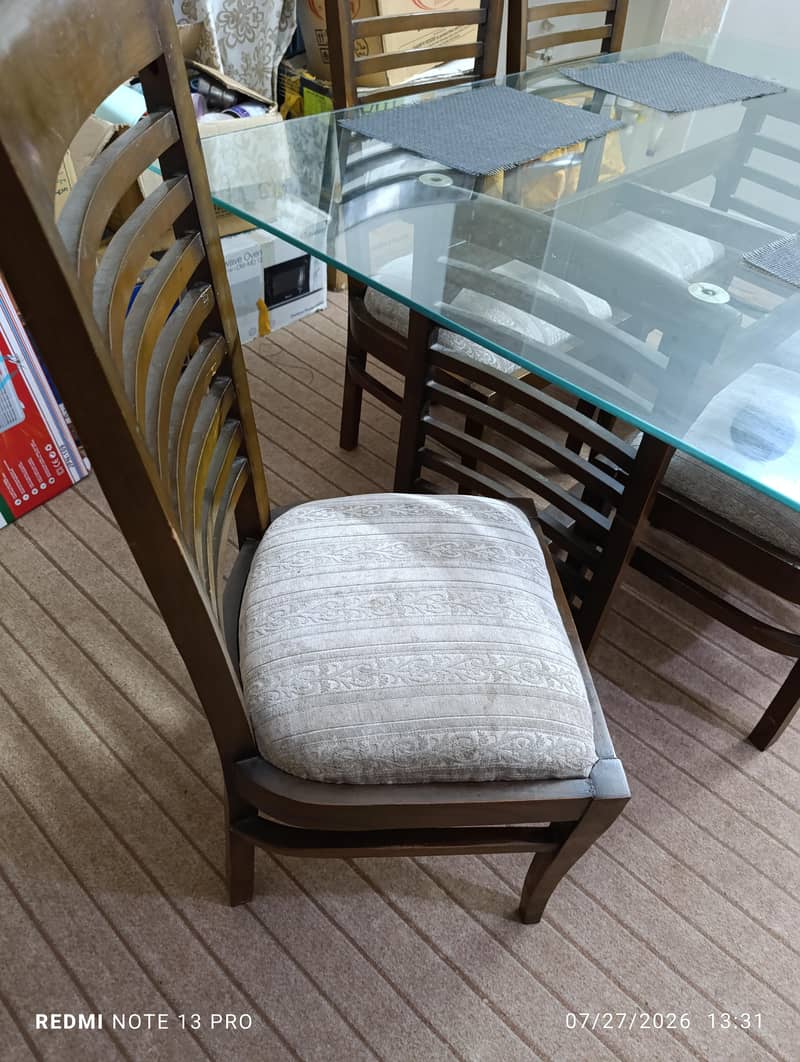 dining table excellent condition 3