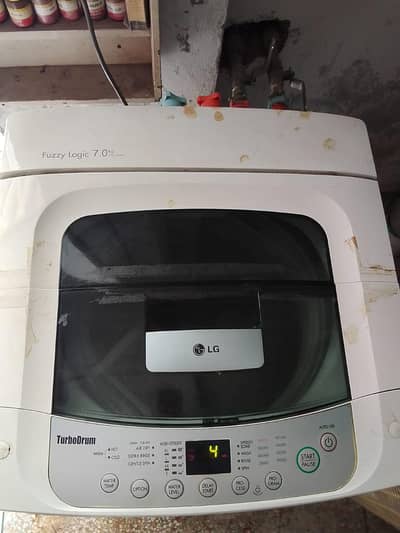 LG Automatic washer and dryer ( Fuzzy Logic 7.0 kg)
