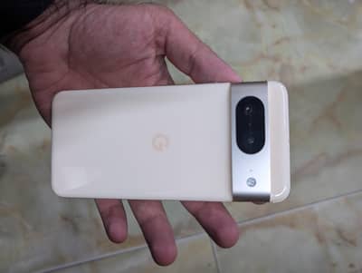 Google Pixel 8
