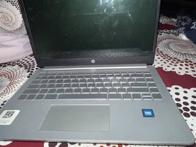 HP - ELITEBOOK BEST FOR NORMAL WORK MEETINGS