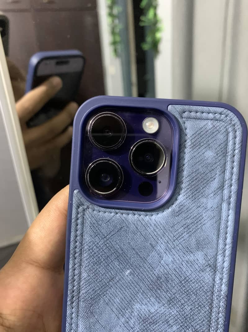 Apple iPhone 14 Pro 2