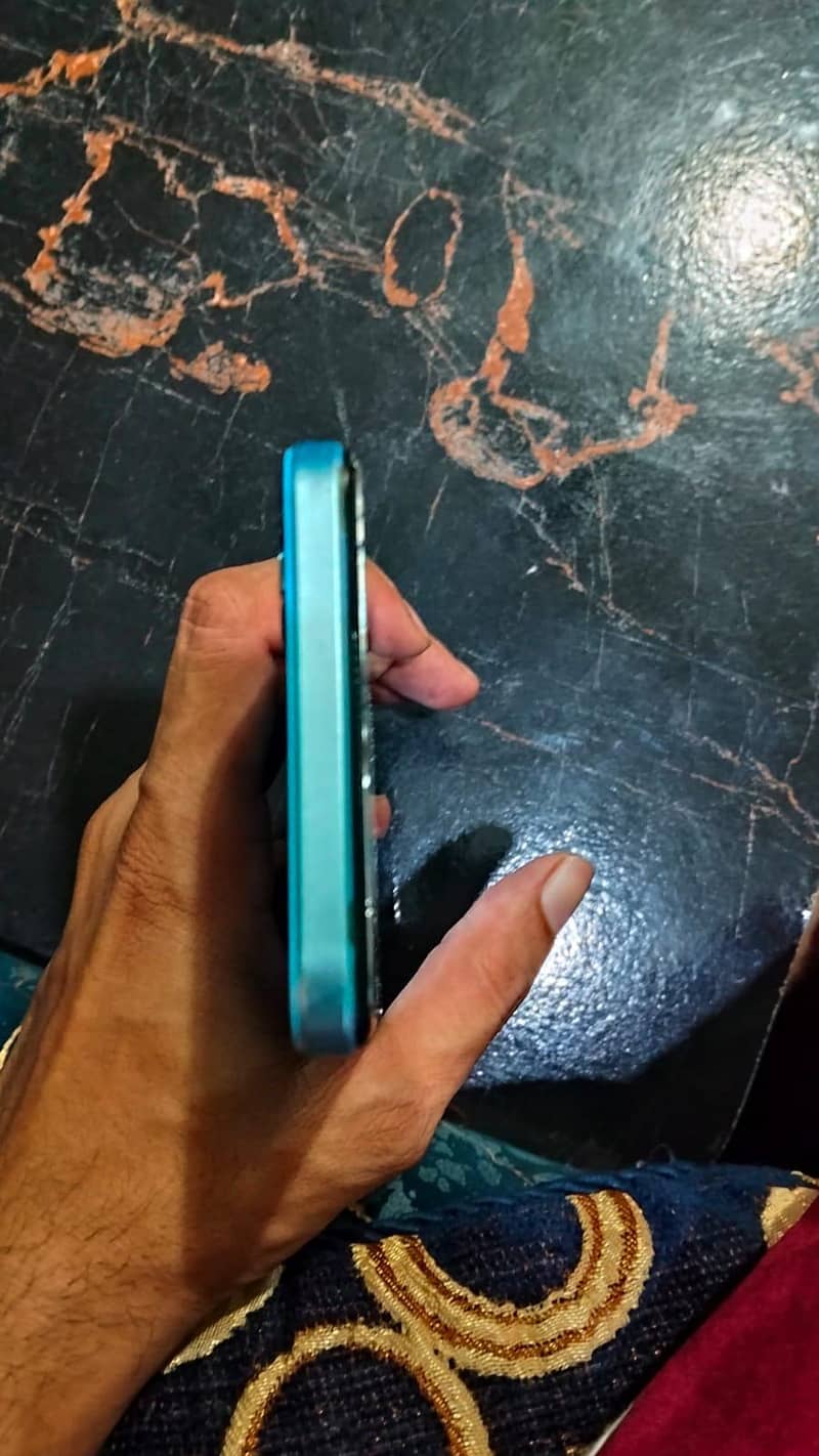 OPPO A17 6
