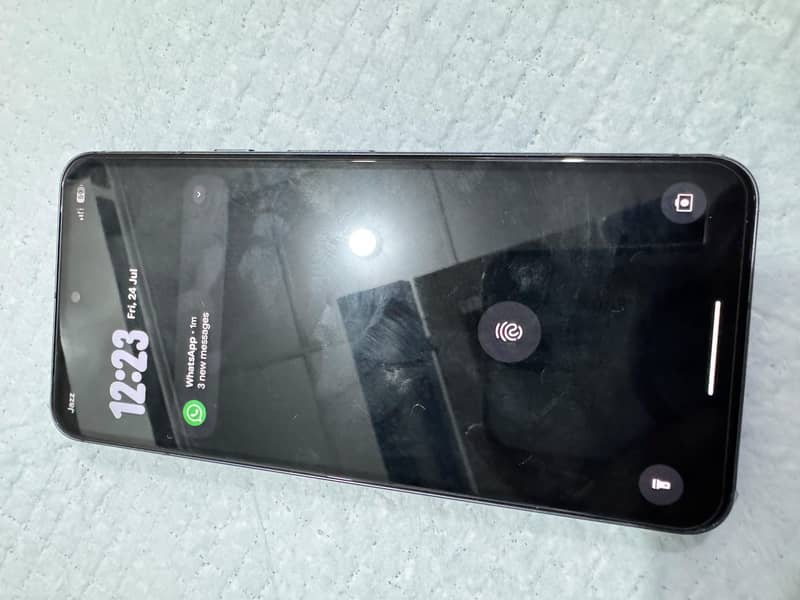 Google Pixel 8 3