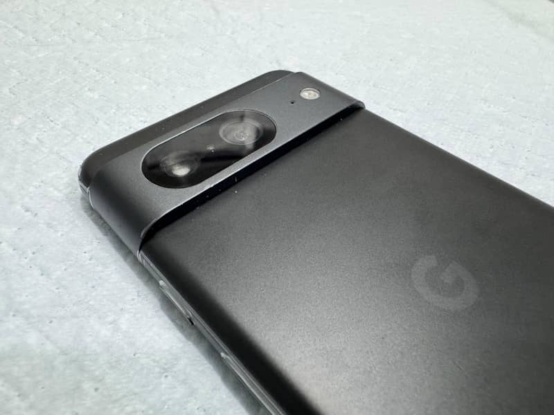 Google Pixel 8 6
