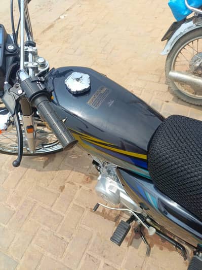 urgent sale 125