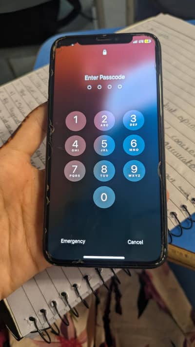 Apple iPhone XS