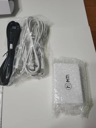Freedom MTI 4 Port Electric Hub USB ADAPTER K-MU017H.