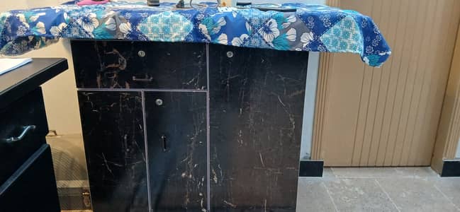 Brand New Iron Table Heighted, Unused 10/10 Condition