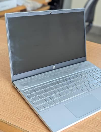 HP 15s pavilion
