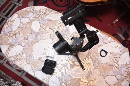 ZHIYUN GIMBLE