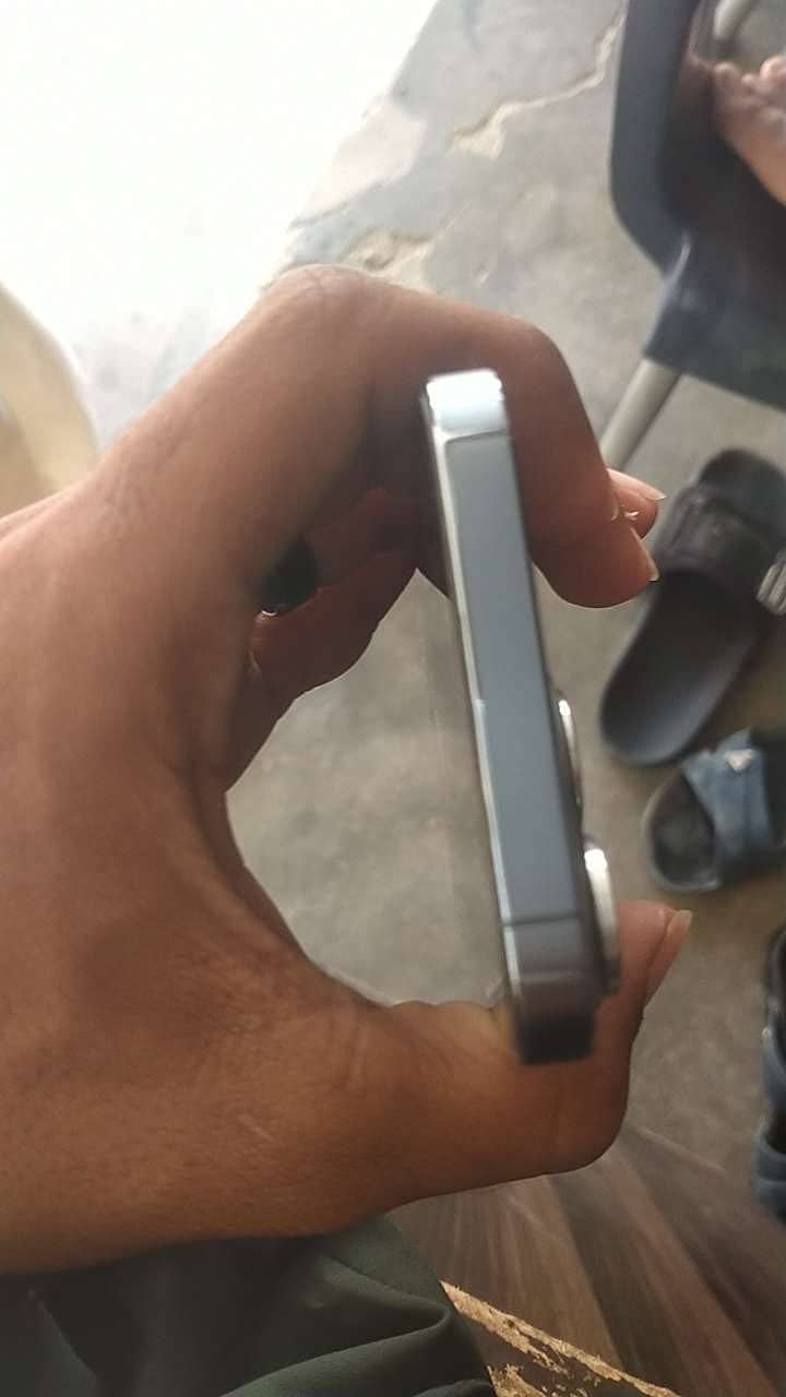 Apple iPhone 13 Pro 1