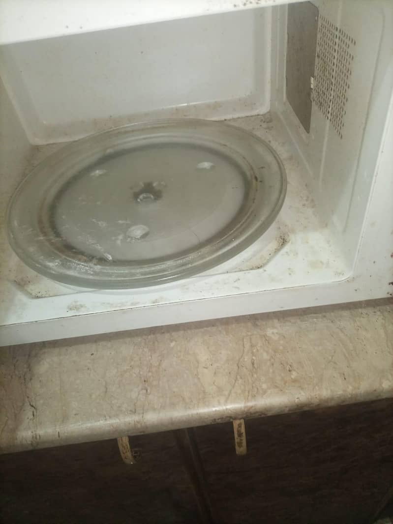 Microwave 3