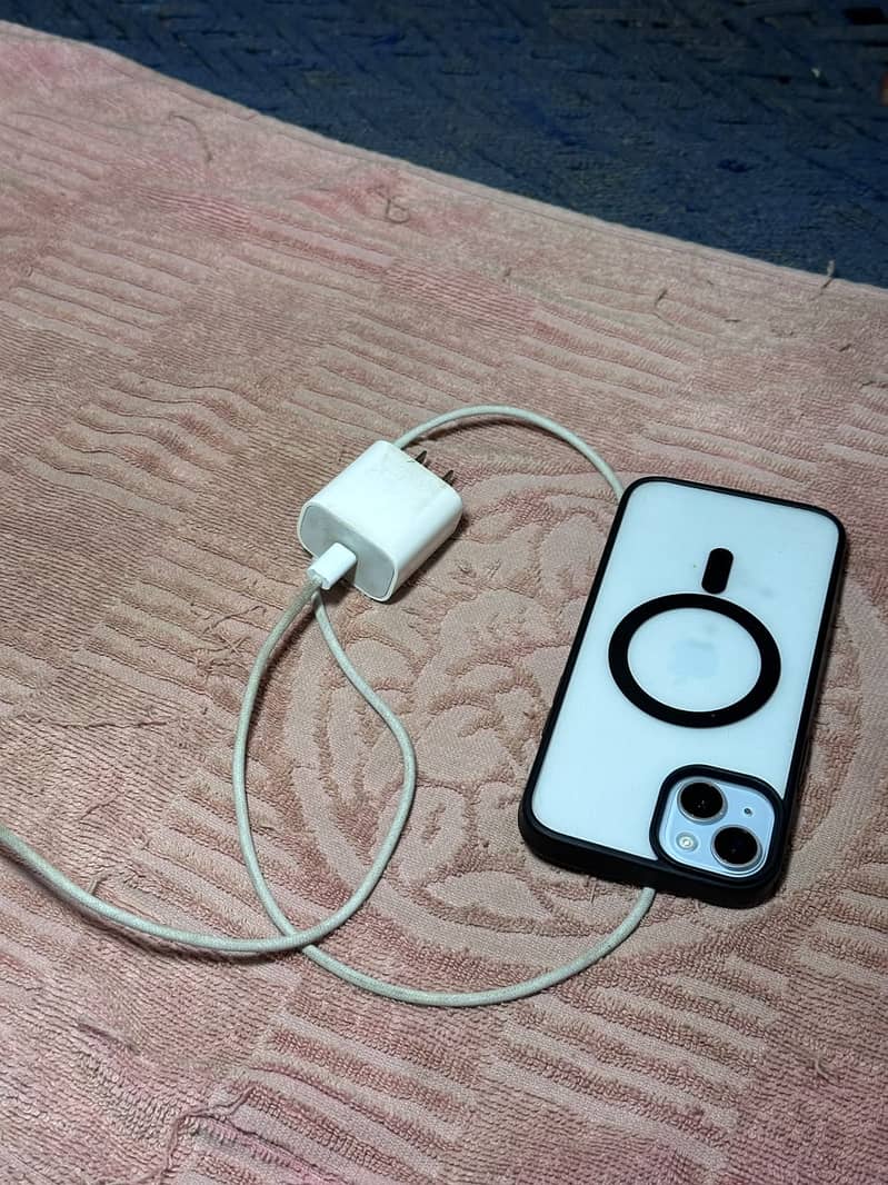 Apple iPhone 15 plus 7