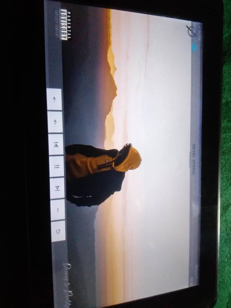 Awesome Biggest Screen Tablet 5