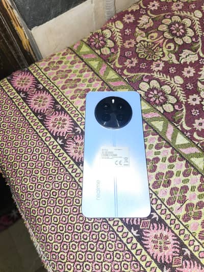Realme 12