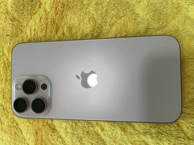 Apple iPhone 16 Pro Max