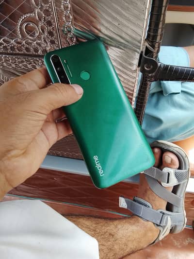 realme 5i 6 128