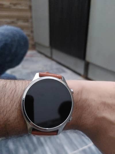 ronin r1 010 smart watch almost new condition