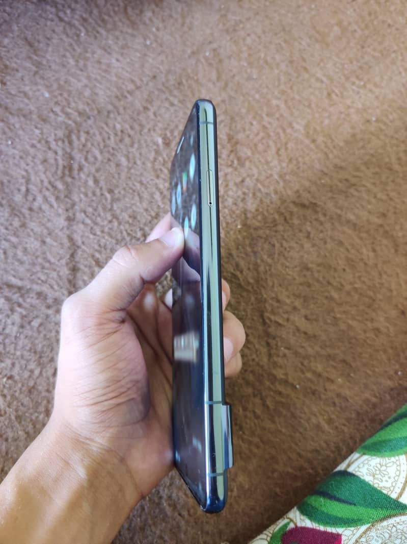 Google Pixel 8 Pro 3