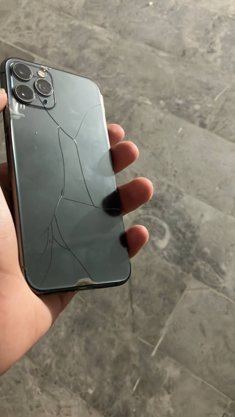 iPhone 11 Pro 7