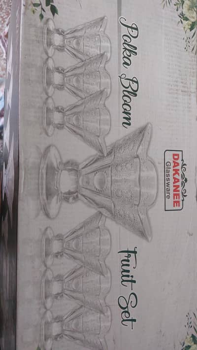 glass bowl set urgent sale